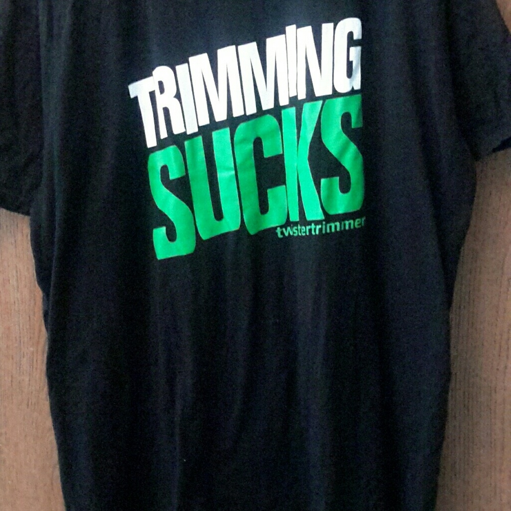 Trimming Sucks Tshirt